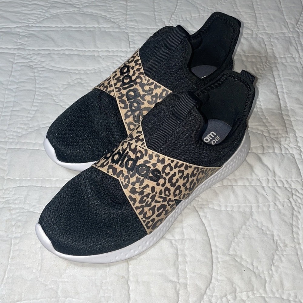 Adidas Puremotion Adapt Cloudfoam Leopard Slip on Comfort Sneakers size 7.5 - Picture 2 of 8
